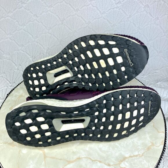Adidas Sneakers Women 9 Burgundy Black Ultraboost 3.0 Running Athletic Gym Shoes - Picture 11 of 12